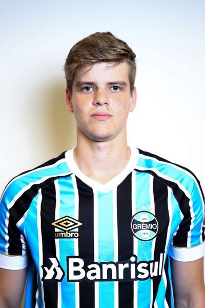 Arquivo:Matheus Valdambrini Carrasco.jpg
