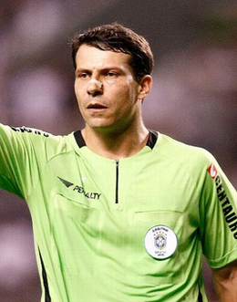 Leonardo Gaciba da Silva.png