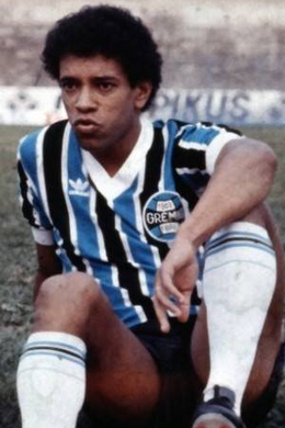 Renato Queiróz.png