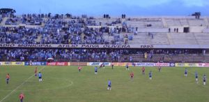 Foto 5 - Nacional-URU 1 x 3 Grêmio - 27.06.2010.jpg