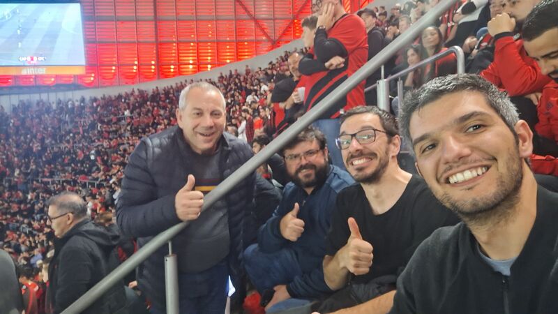 Arquivo:Gremiopedistas no Atletiba 28-06-2025.jpg