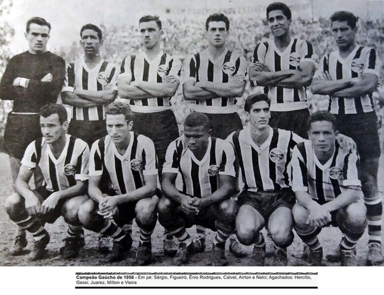 Arquivo:Equipe Grêmio 1956.jpg