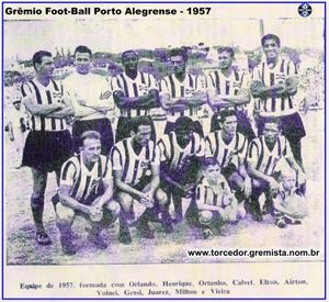 Equipe Grêmio 1957 C.jpg