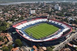 Estádio Defensores del Chaco.jpg