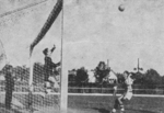 1940.11.01 - Campeonato Citadino - Cruzeiro-RS 5 x 4 Grêmio - Lance da Partida 1.png