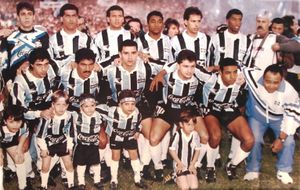 Equipe Grêmio 1994.jpg