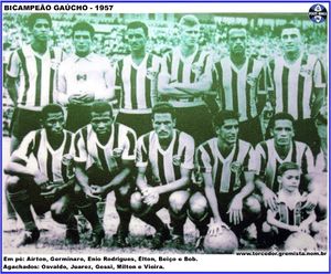 Equipe Grêmio 1957 E.jpg