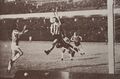 1968.09.11 - Campeonato Brasileiro - Grêmio 0 x 0 Náutico - Lance da partida 2.JPG