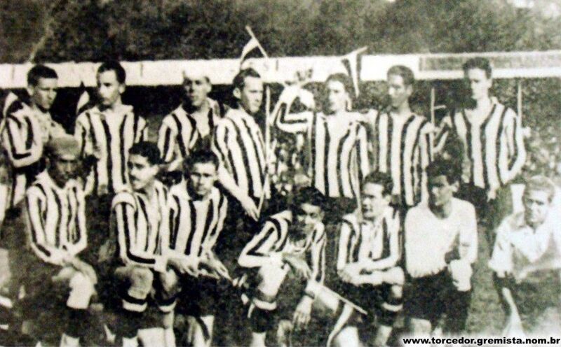 Arquivo:Equipe do Grêmio de 1931.jpg