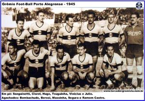 Equipe Grêmio 1945.jpg
