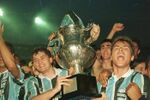 1995.08.13 - Grêmio 2 x 1 Internacional - Foto2.jpg