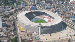 Estádio Nacional do Peru.jpg