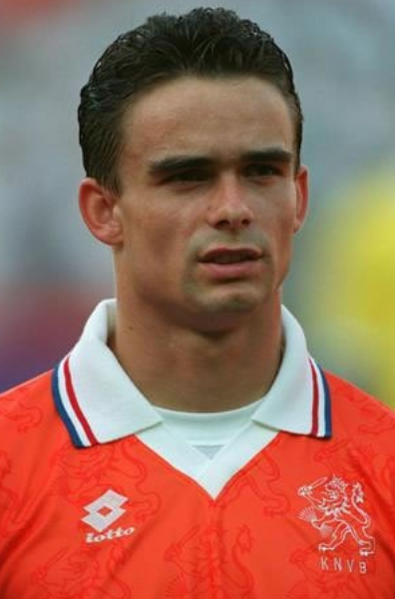 Arquivo:Marc Overmars.png