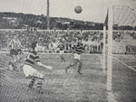 1957.05.26 - Campeonato Citadino - Grêmio 2 x 0 Nacional AC de Porto Alegre - O primeiro gol do Grêmio.PNG