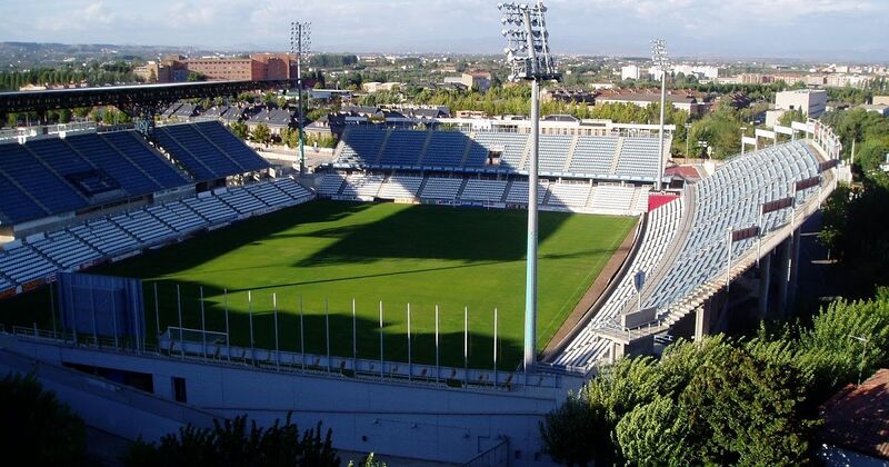Arquivo:Estádio Camp d'Esports.jpg